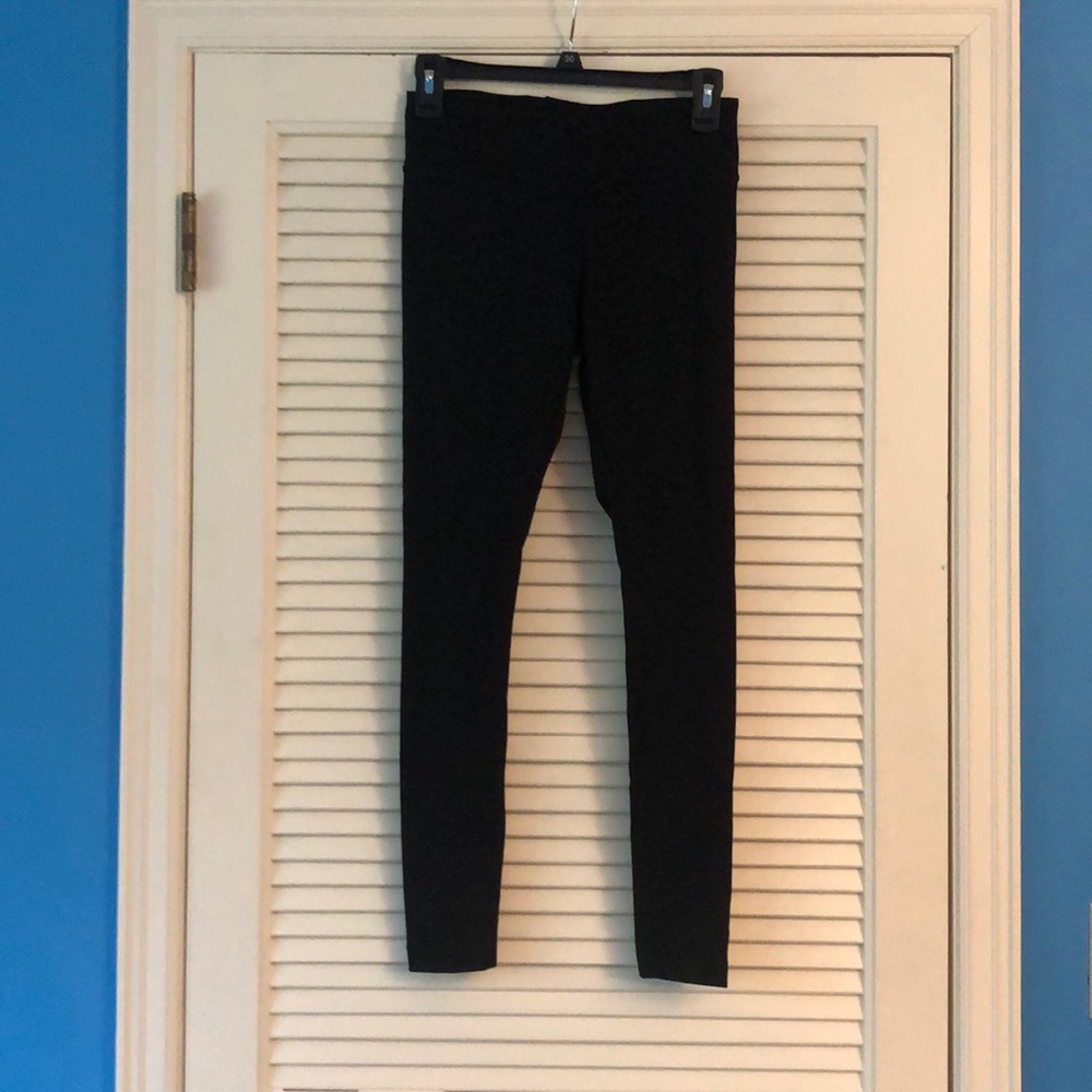 Black leggings